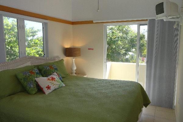 הולמס ביץ' Serenity Four Bedroom Villa מראה חיצוני תמונה
