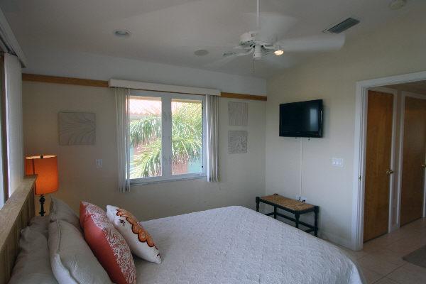 הולמס ביץ' Serenity Four Bedroom Villa מראה חיצוני תמונה