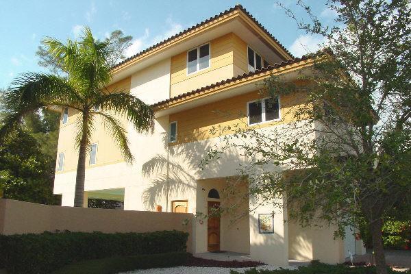 הולמס ביץ' Serenity Four Bedroom Villa מראה חיצוני תמונה